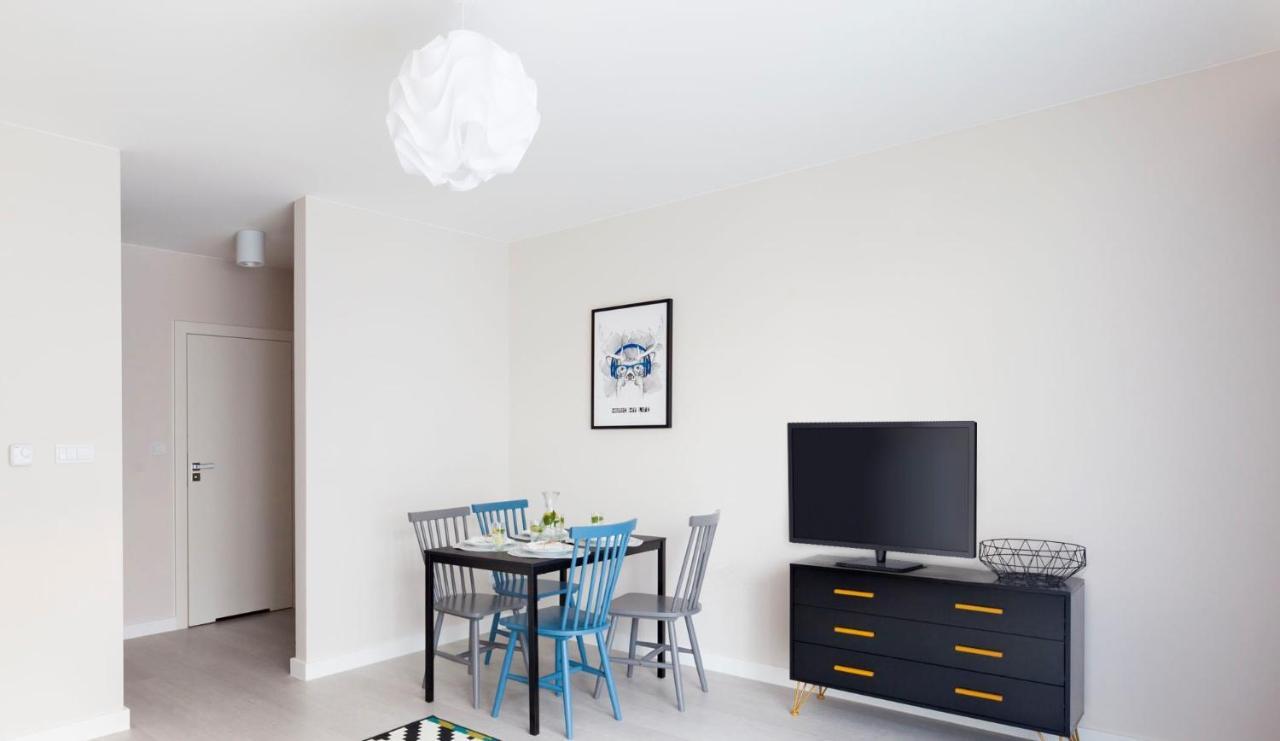 Raval Apartments - Soft Black Rewal Luaran gambar