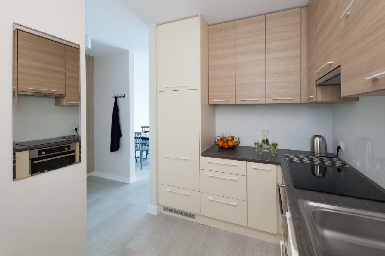 Raval Apartments - Soft Black Rewal Luaran gambar